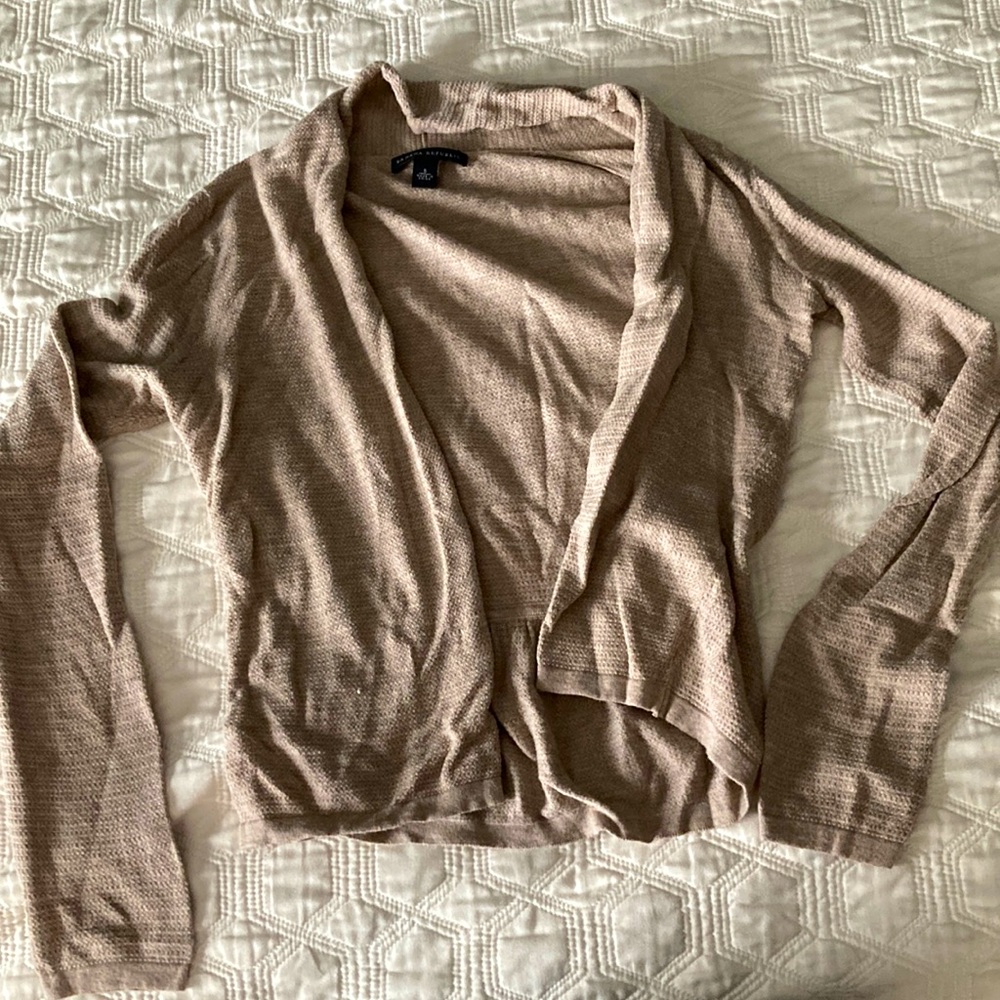 Banana Republic sweater - like new condition